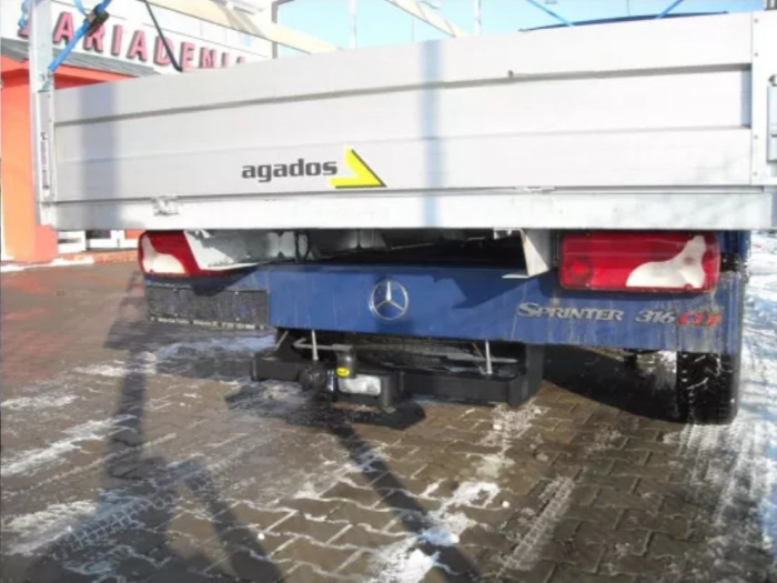 Carlig remorcare Mercedes Sprinter duba/platforma fara treapta punte simpla dupa 2006 marca Autohak [10]