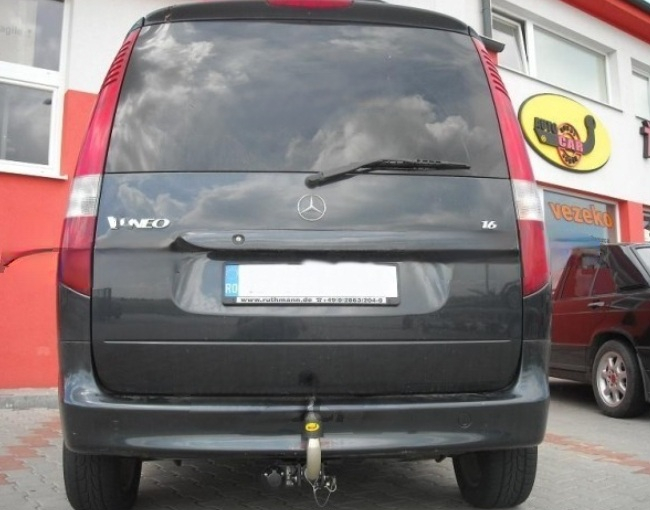 Carlig remorcare Mercedes Vaneo (W414) dupa 02/2002 demontabil automat cu maneta marca Autohak [5]