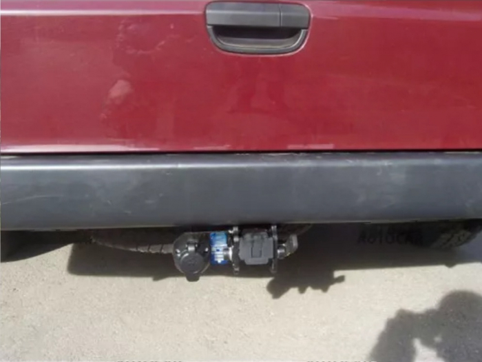Carlig remorcare Mercedes Viano (W639) 2003 - 2014 demontabil automat cu maneta marca Autohak [6]