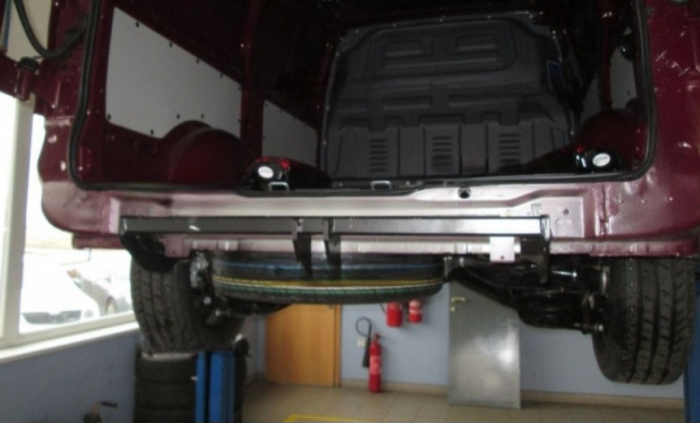 Carlig remorcare Mercedes Vito (W447) dupa 06/2014 demontabil automat vertical marca Autohak [7]