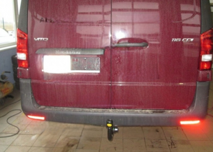 Carlig remorcare Mercedes Vito (W447) dupa 06/2014 demontabil automat vertical marca Autohak [4]