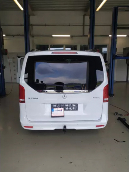 Carlig remorcare Mini Clubman 2010 - 2015 demontabil automat vertical [2]