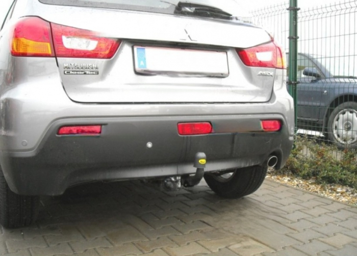 Carlig remorcare Mitsubishi ASX dupa 2010 marca Autohak [3]