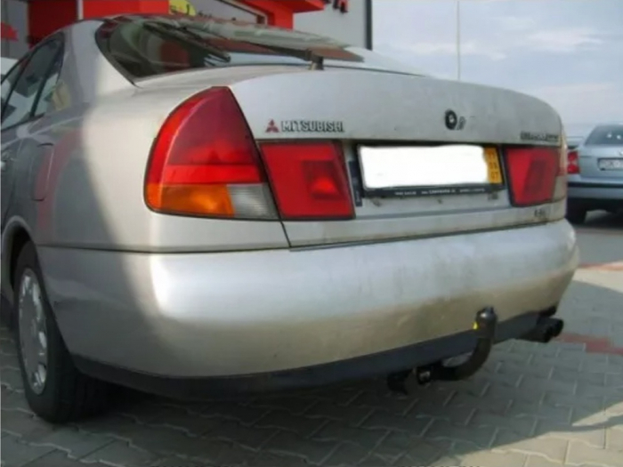 Carlig remorcare Mitsubishi Carisma fabricat intre 1995 - 2006 marca Autohak [2]