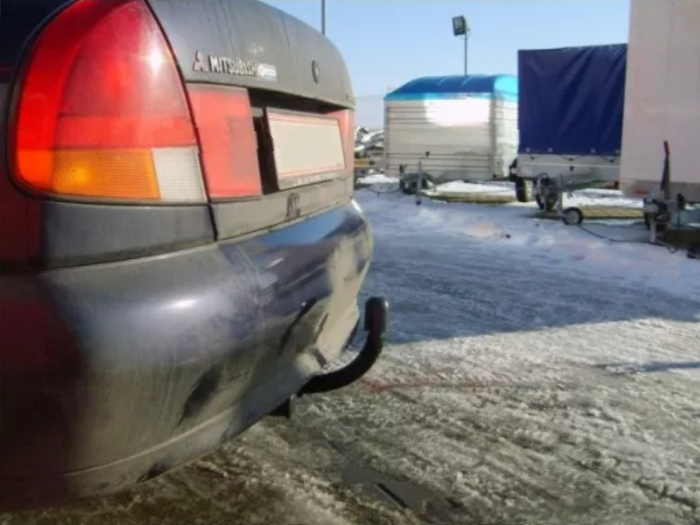 Carlig remorcare Mitsubishi Carisma fabricat intre 1995 - 2006 marca Autohak [8]