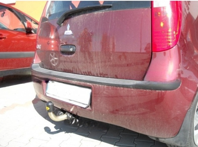 Carlig remorcare Mitsubishi Colt 5 usi dupa 2004 demontabil automat cu maneta marca Autohak [3]