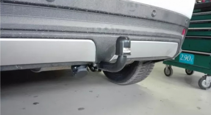 Carlig remorcare Mitsubishi Eclipse Cross fabricat dupa 2017 marca Autohak [5]