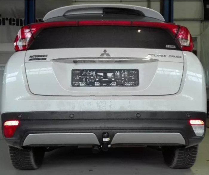 Carlig remorcare Mitsubishi Eclipse Cross fabricat dupa 2017 marca Autohak [3]