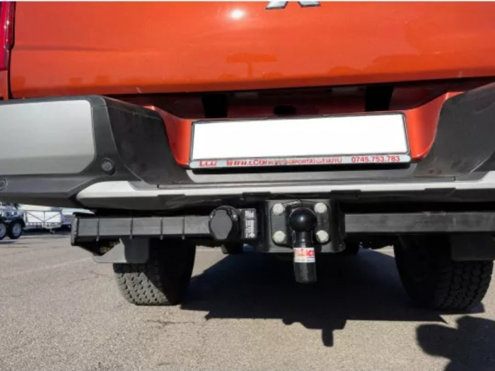 Carlig remorcare Mitsubishi L200 fabricat dupa 09/2019 marca Autohak [6]