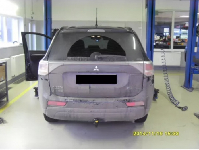 Carlig remorcare Mitsubishi Outlander dupa 2012 marca Autohak [2]