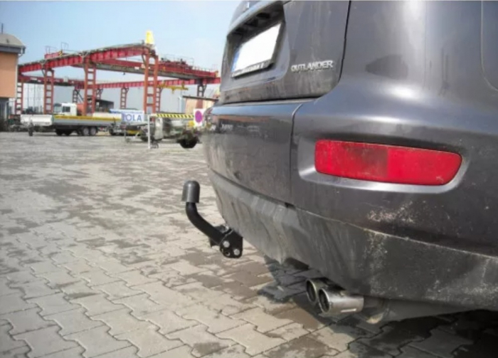 Carlig remorcare Mitsubishi Outlander SUV dupa 2007 marca Autohak [9]