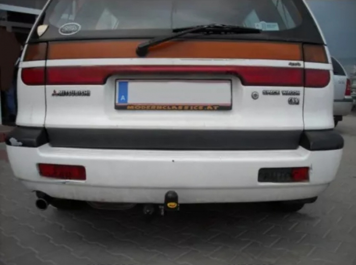 Carlig remorcare Mitsubishi Space Wagon fabricat intre 1992 - 1998 marca Autohak [7]