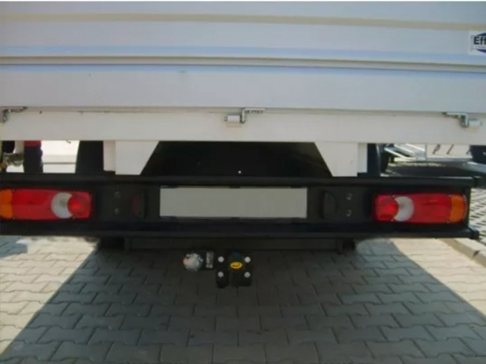 Carlig remorcare Nissan Cabstar E dupa 2000 marca Autohak [3]