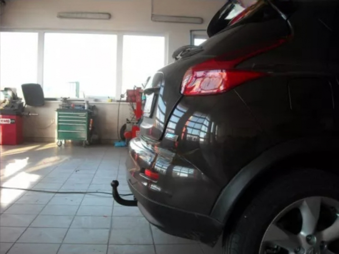 Carlig remorcare Nissan Juke tractiune fata dupa 2010 marca Autohak [6]
