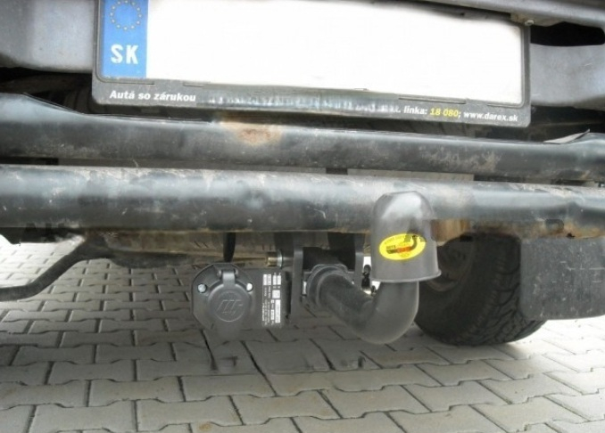 Carlig remorcare Nissan Navara bara tip teava D40 dupa 2006 demontabil automat cu maneta marca Autohak [4]