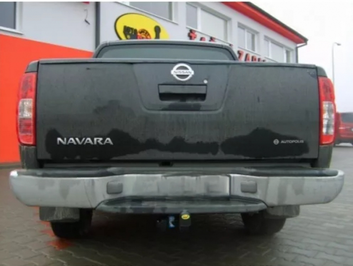 Carlig remorcare Nissan Navara cu scara fabricat intre 2005 - 2015 marca Autohak [5]