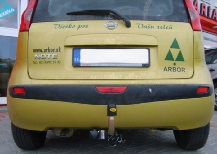 Carlig remorcare Nissan Note 2006 - 2013 demontabil automat cu maneta marca Autohak [5]