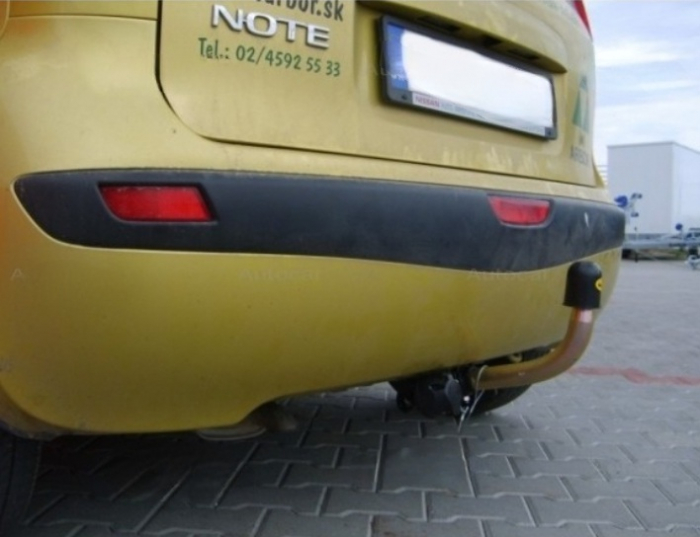 Carlig remorcare Nissan Note 2006 - 2013 demontabil automat cu maneta marca Autohak [3]