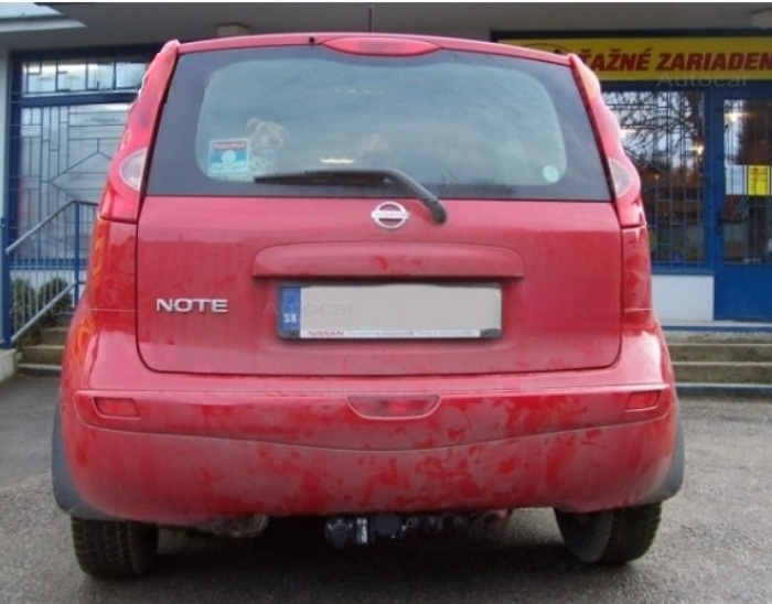 Carlig remorcare Nissan Note 2006 - 2013 demontabil automat cu maneta marca Autohak [6]