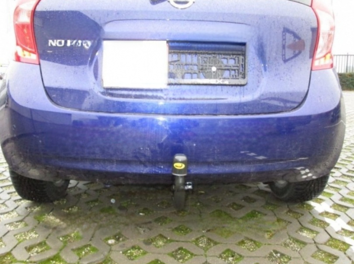 Carlig remorcare Nissan Note dupa 2013 demontabil automat vertical marca Autohak [4]