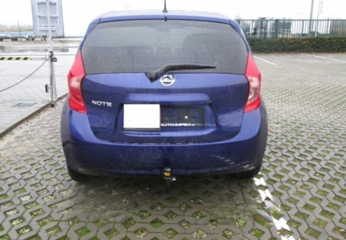 Carlig remorcare Nissan Note dupa 2013 demontabil automat vertical marca Autohak [8]