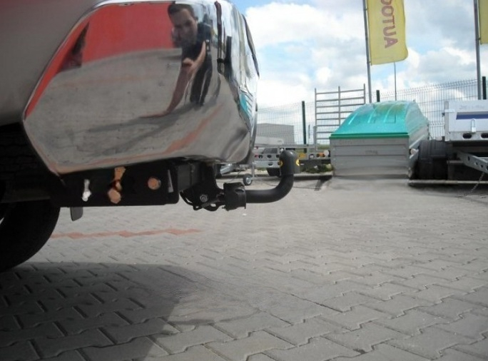Carlig remorcare Nissan NP300 fabricat dupa 2008 marca Autohak [5]