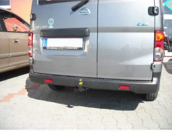 Carlig remorcare Nissan NV200 fabricat dupa 2009 marca Autohak [3]