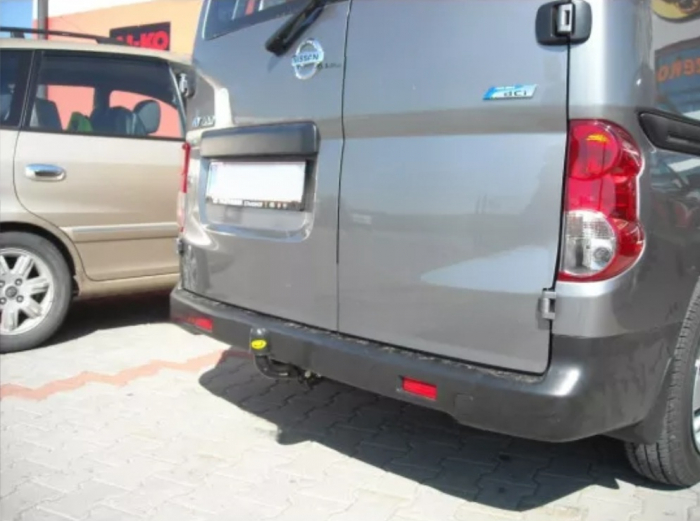 Carlig remorcare Nissan NV200 fabricat dupa 2009 marca Autohak [8]