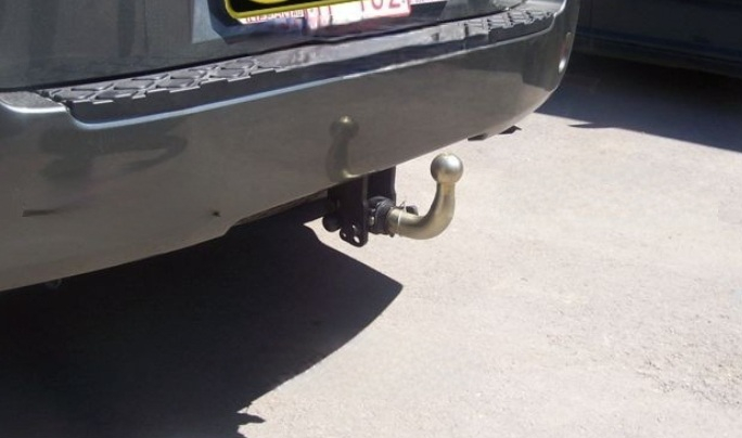 Carlig remorcare Nissan Pathfinder 2005 - 2014 demontabil automat cu maneta marca Autohak [2]