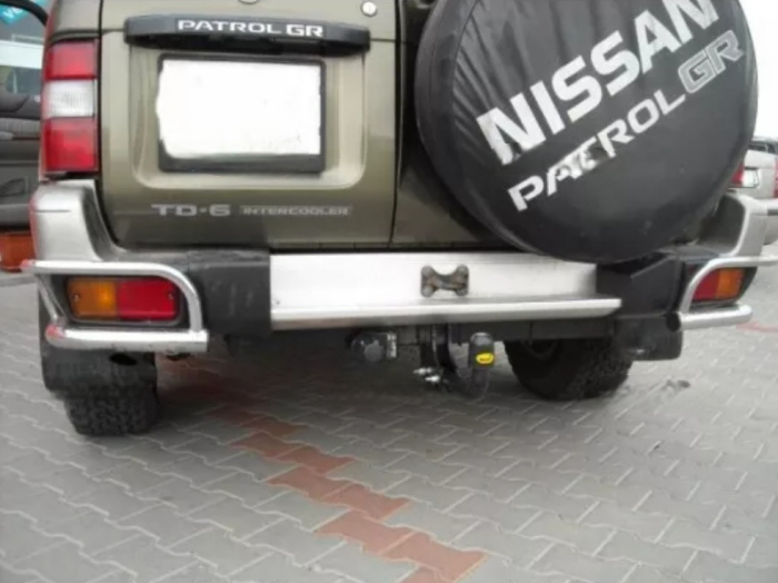 Carlig remorcare Nissan Patrol fabricat intre 1998 - 2004 marca Autohak [6]