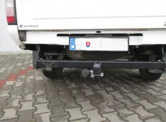 Carlig remorcare Nissan Pickup fabricat dupa 2002 marca Autohak [4]