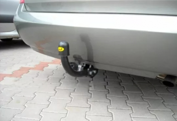 Carlig remorcare Nissan Primera combi dupa 2002 marca Autohak [6]