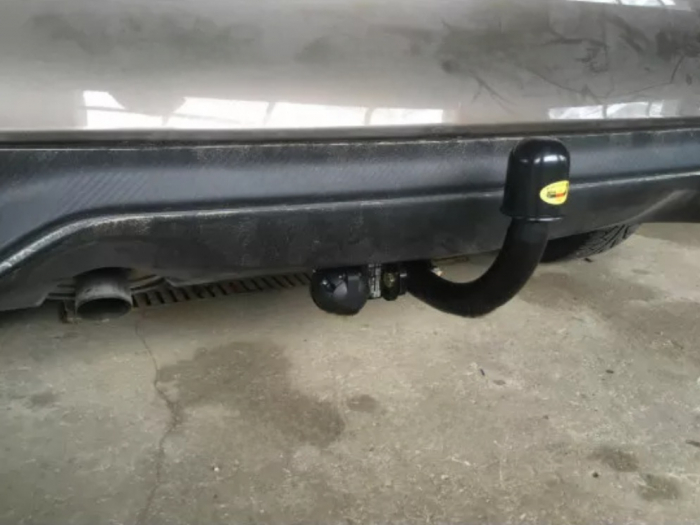 Carlig remorcare Nissan Pulsar fabricat dupa 2014 marca Autohak [2]