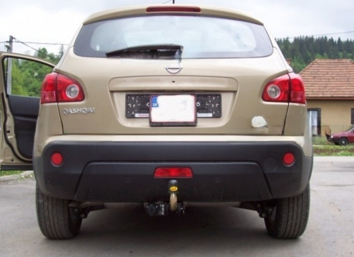 Carlig remorcare Nissan Qashqai J10 2006 - 2013 demontabil automat cu maneta marca Autohak [8]