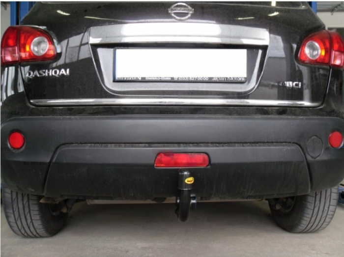 Carlig remorcare Nissan Qashqai J10 2006 - 2013 demontabil automat vertical marca Autohak [4]