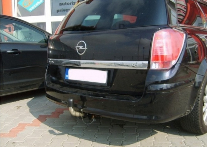 Carlig remorcare Opel Astra H combi 2004 - 2011 demontabil automat cu maneta marca Autohak [6]