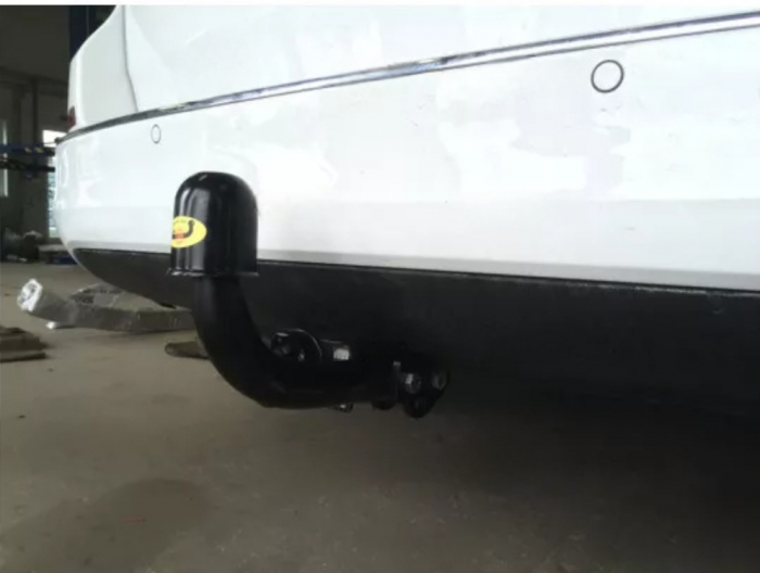 Carlig remorcare Opel Astra J combi dupa 2011 marca Autohak [3]