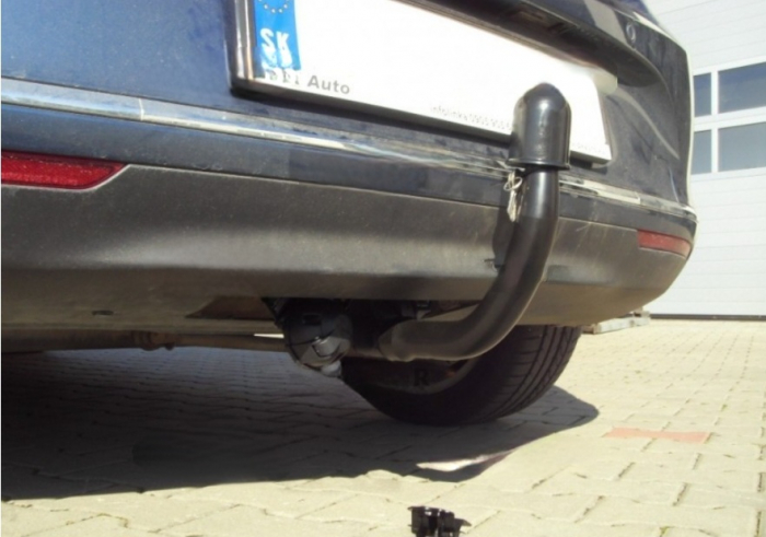 Carlig remorcare Opel Astra J htb 2009 - 2015 demontabil automat vertical marca Autohak [7]