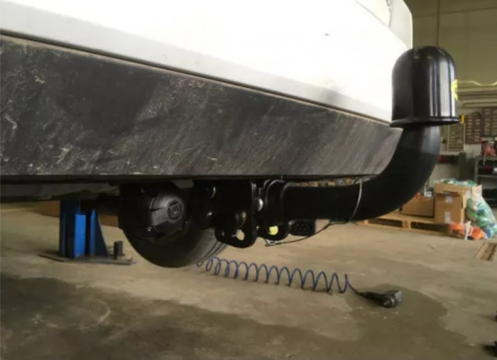 Carlig remorcare Opel Astra K combi 2015 - 2021 demontabil automat cu maneta marca Autohak [2]