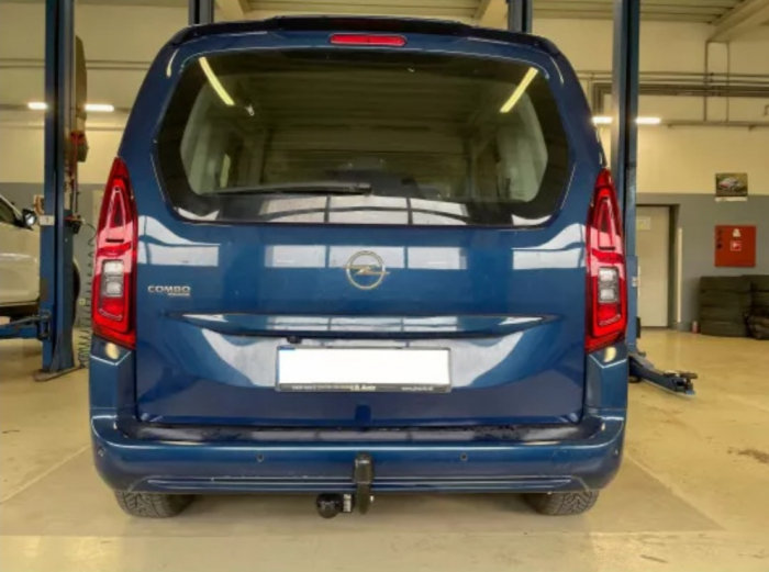 Carlig remorcare Opel Combo fabricat dupa 2018 marca Autohak [2]