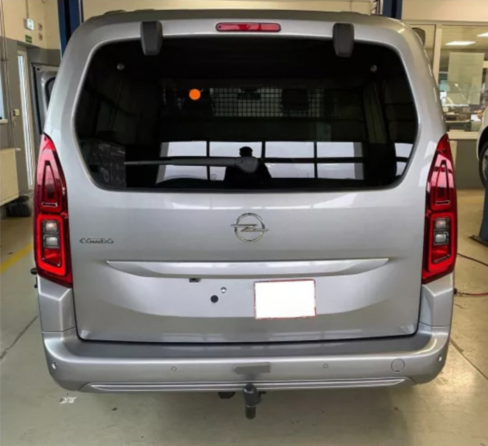 Carlig remorcare Opel Combo LONG dupa 2018 demontabil automat vertical marca Autohak [4]