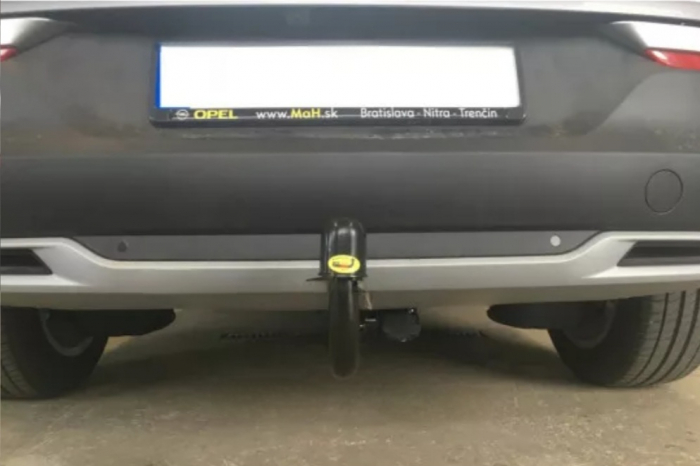 Carlig remorcare Opel Grandland X dupa 2017 demontabil automat vertical marca Autohak [5]