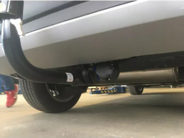 Carlig remorcare Opel Grandland X dupa 2017 demontabil automat vertical marca Autohak [6]