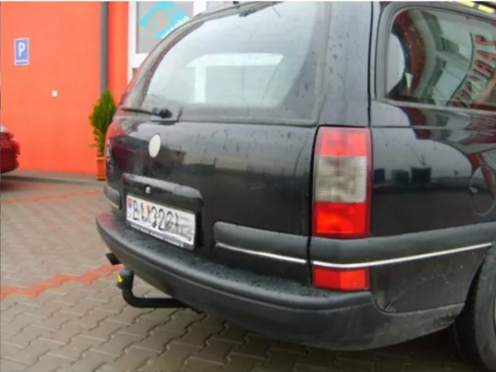 Carlig remorcare Opel Omega combi fabricat intre 1994 - 2003 marca Autohak [5]