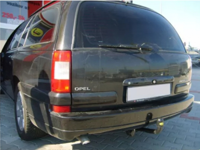Carlig remorcare Opel Omega combi fabricat intre 1994 - 2003 marca Autohak [2]
