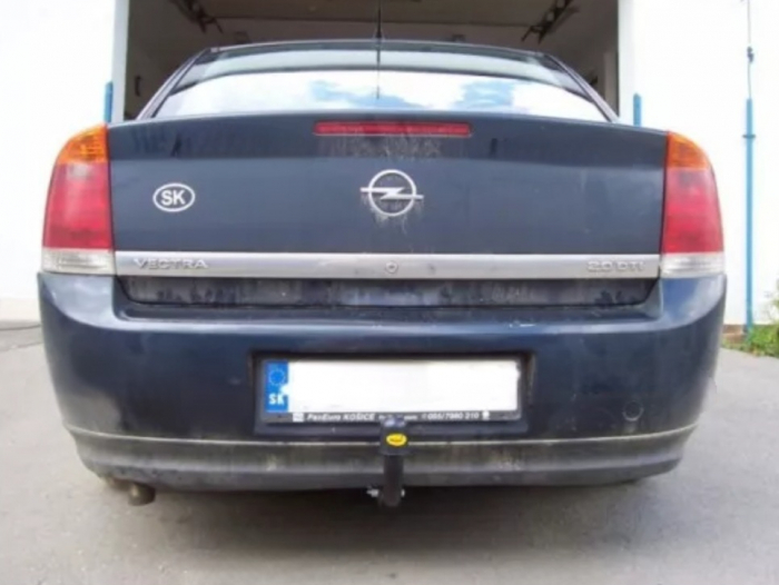 Carlig remorcare Opel Vectra C 4/5 usi 2002-2008 marca Autohak [7]