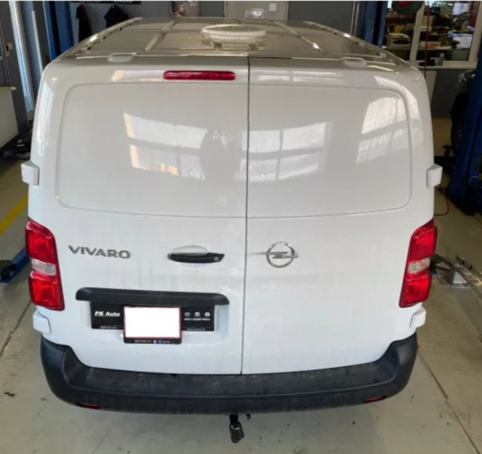Carlig remorcare Opel Vivaro dupa 09/2019 demontabil automat cu maneta marca Autohak [3]