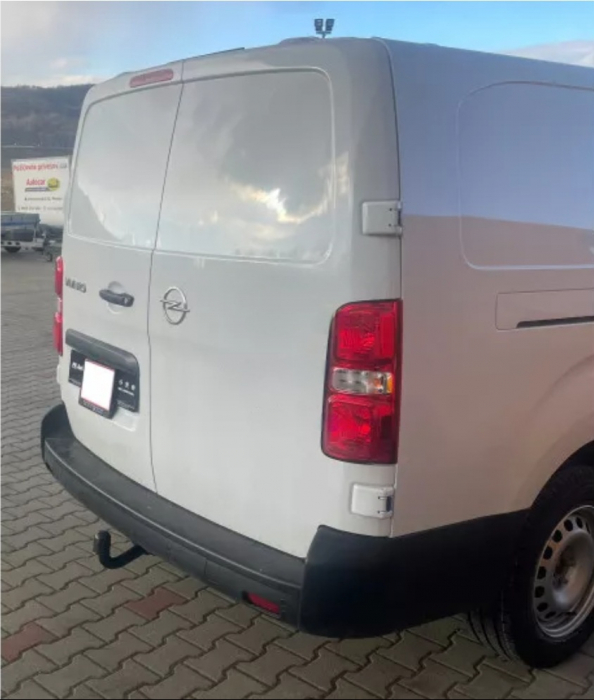 Carlig remorcare Opel Vivaro fabricat incepand cu 09/2019 marca Autohak [3]
