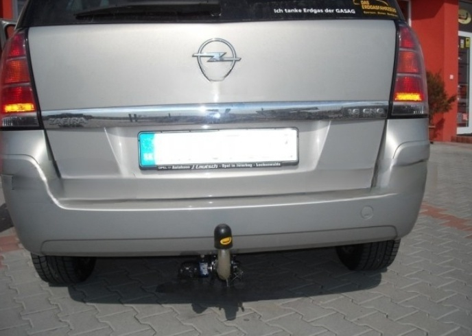 Carlig remorcare Opel Zafira B 2005 - 2012 demontabil automat cu maneta marca Autohak [8]
