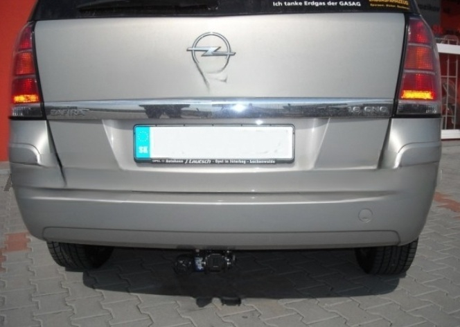 Carlig remorcare Opel Zafira B 2005 - 2012 demontabil automat cu maneta marca Autohak [5]